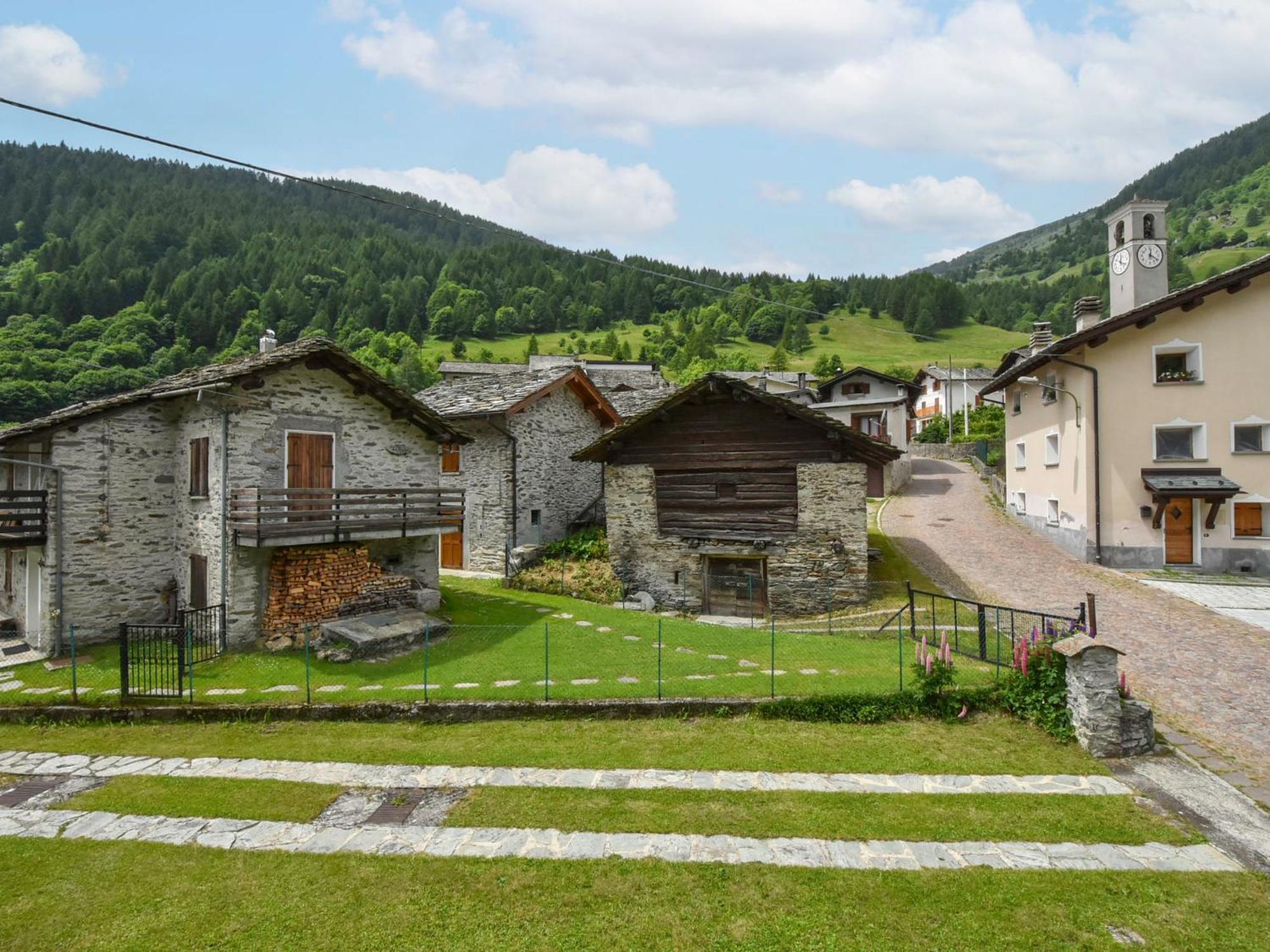 Apartment Isola Di Madesimo Apartments-1 By Interhome エクステリア 写真